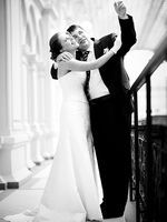 Свадебное корсетное платье с декором расшитым гипюром - ателье Grace Couture